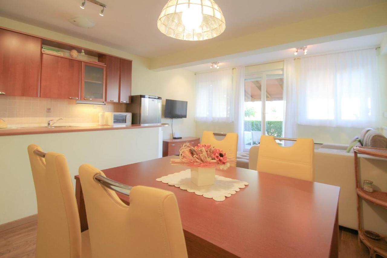 Roko Apartment Novigrad  Exterior photo